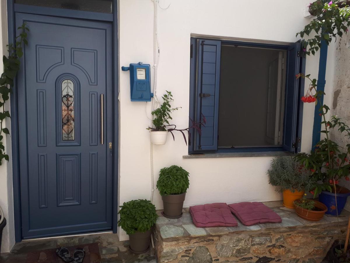 Вилла Kastro House Скопелос Экстерьер фото