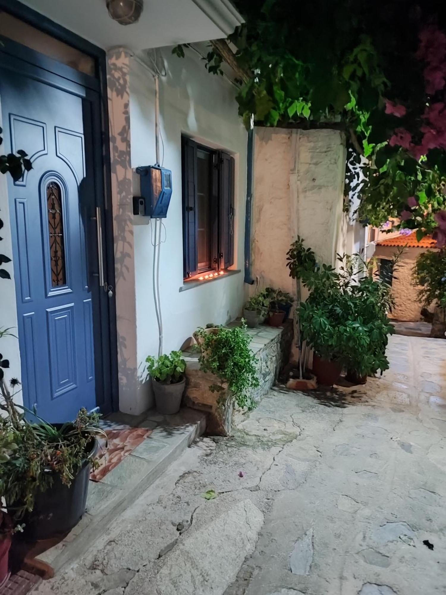 Вилла Kastro House Скопелос Экстерьер фото